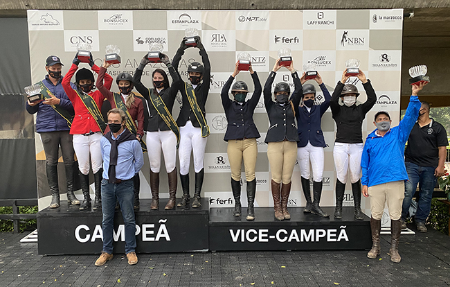 PODIO EQUIPES120 910