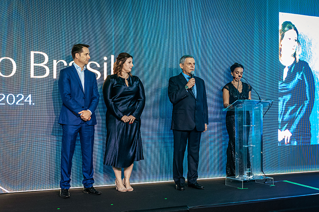 abrepremio0304