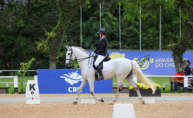 lais hoeltgebaum1310