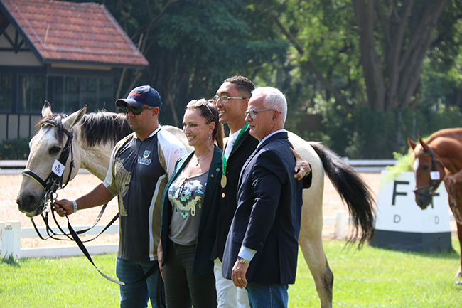 maykon premiacao0505