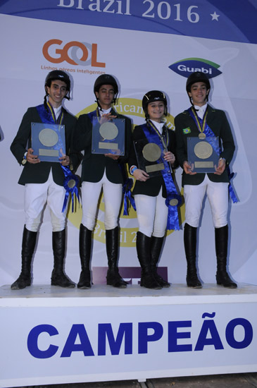 podio campeao prejr550