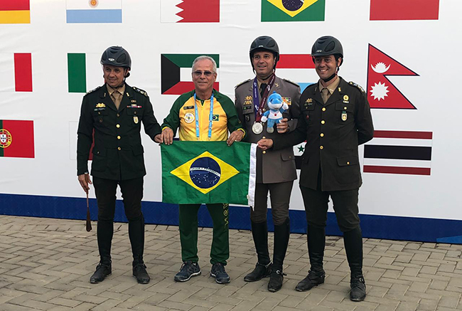 premiacao militares2110 650